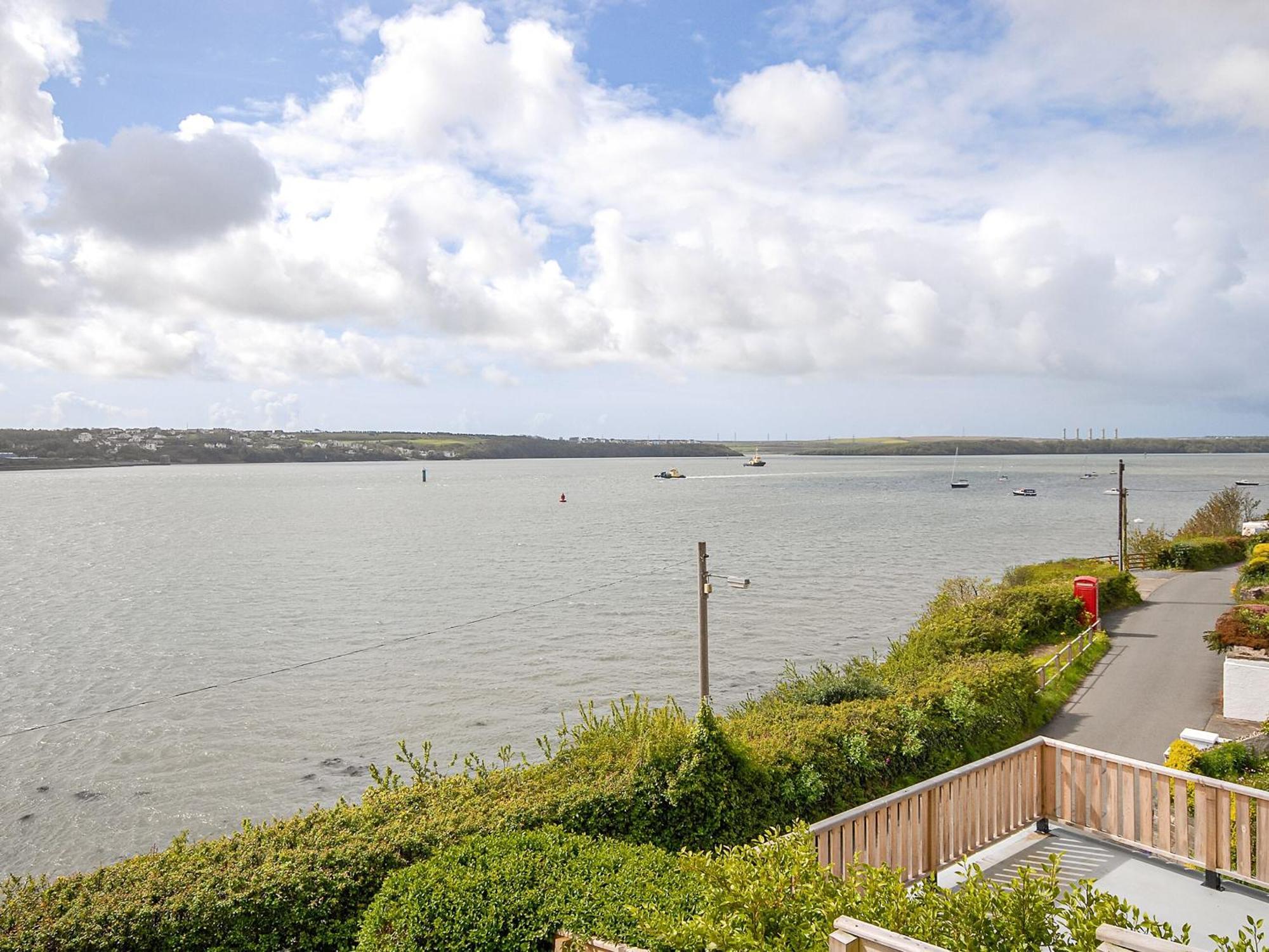 Haven View Villa Neyland Exterior photo